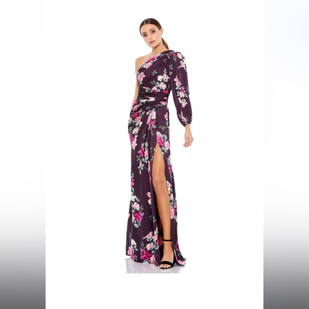 One shoulder dress